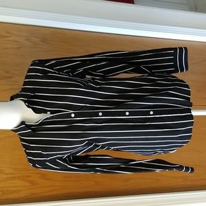 CHAPS NWOT Black/White Stripe Blouse M